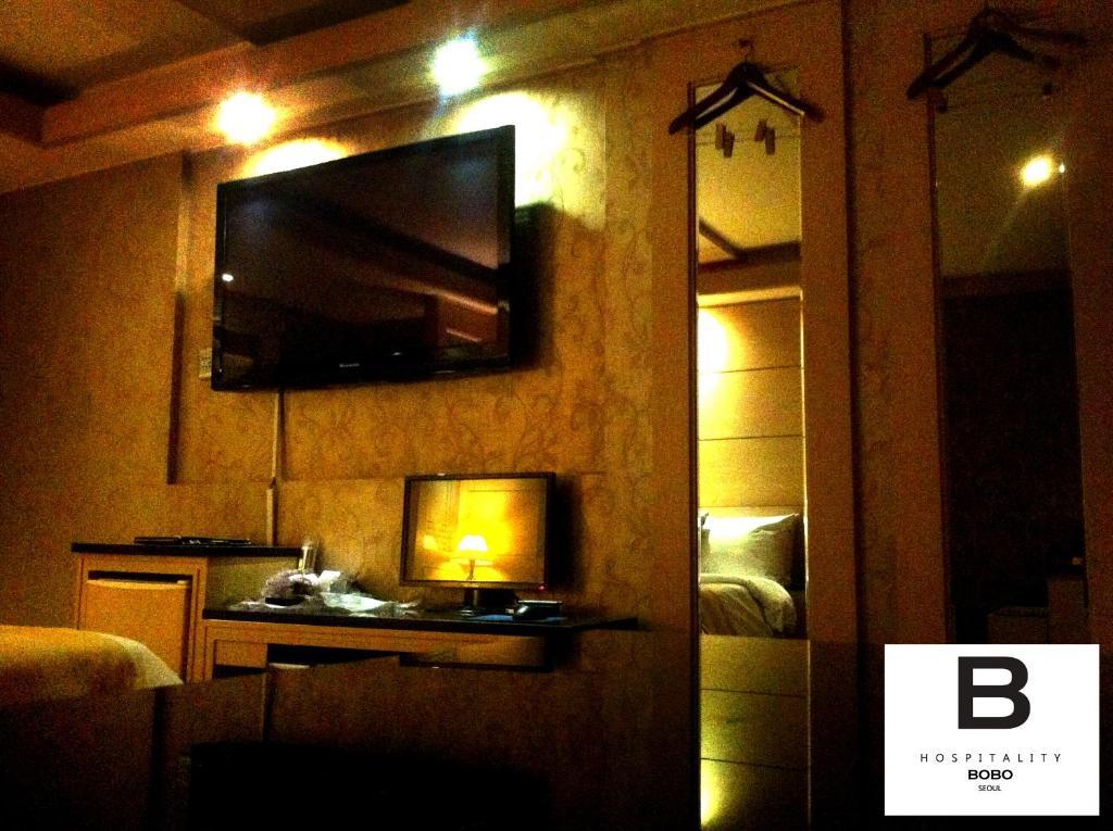 Bobo Hotel Hongdae Seoul Rum bild