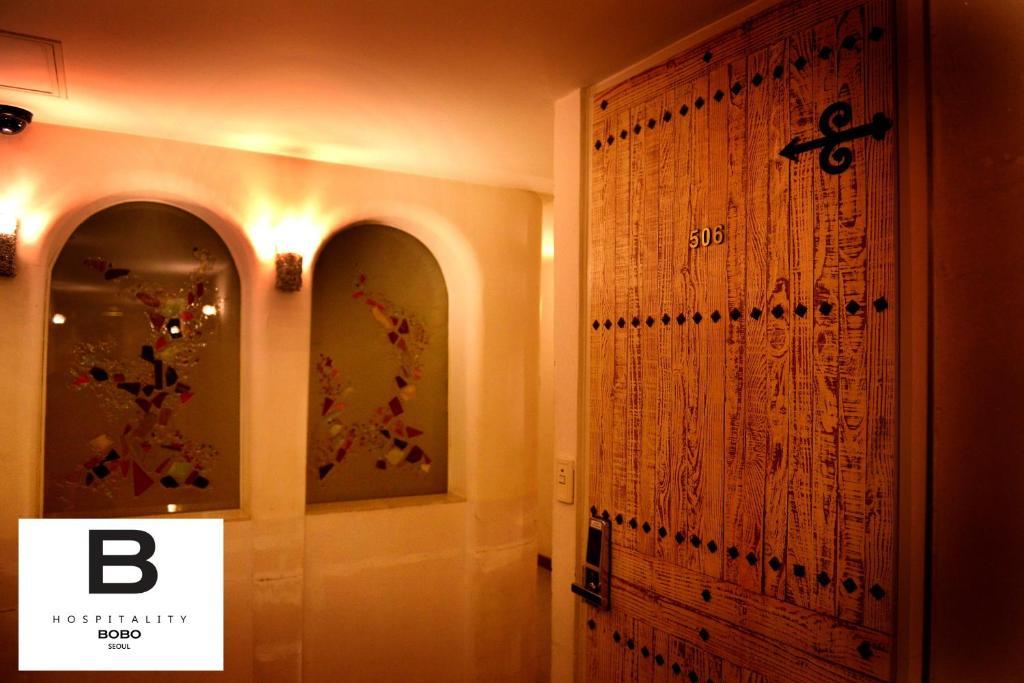 Bobo Hotel Hongdae Seoul Rum bild
