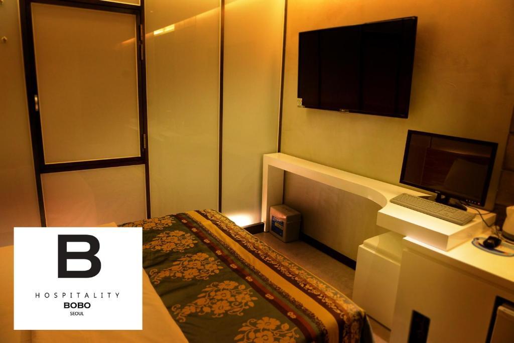Bobo Hotel Hongdae Seoul Rum bild