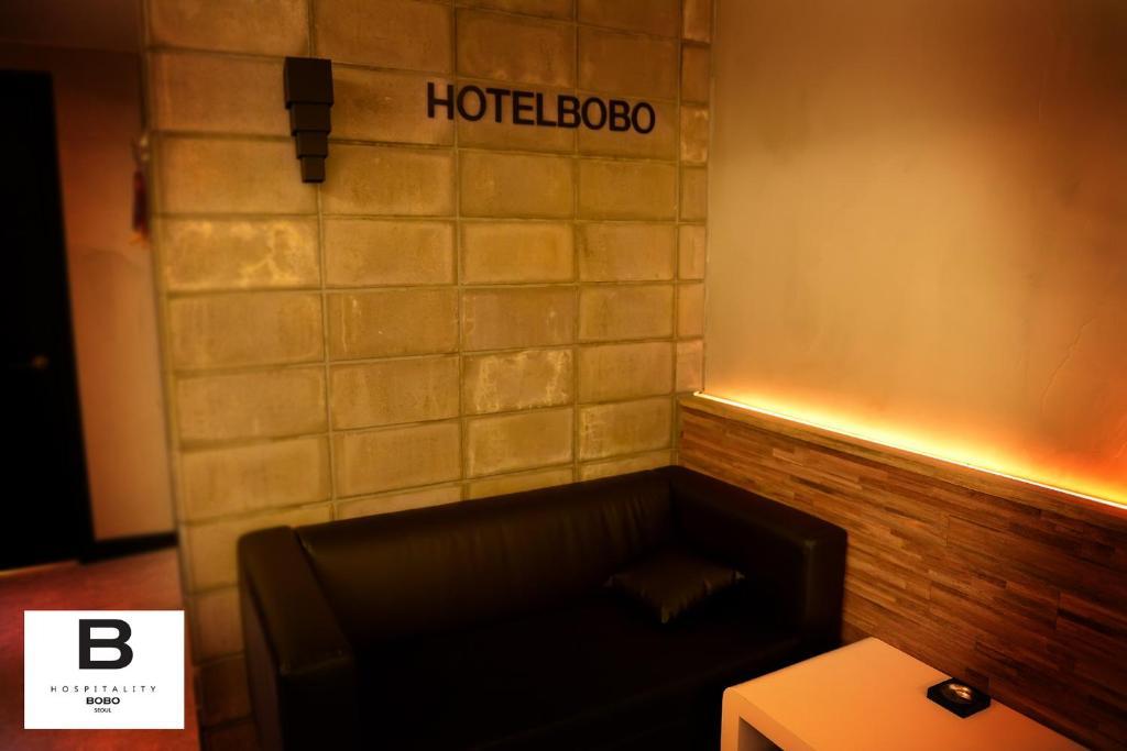 Bobo Hotel Hongdae Seoul Rum bild